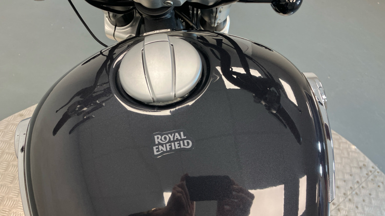 Royal Enfield Super Meteor 650 Celestial (23MY)